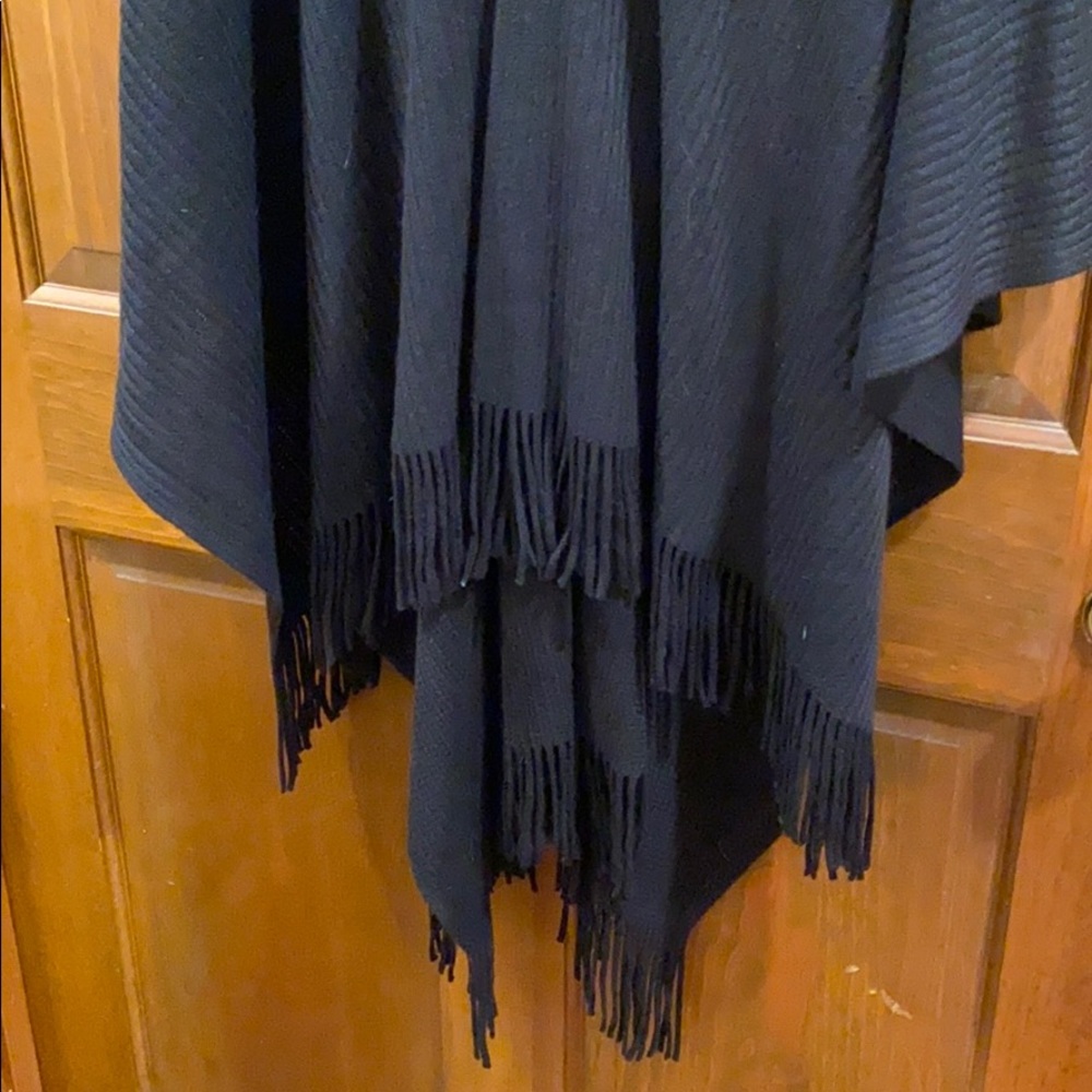 Cejon Shawl - image 2